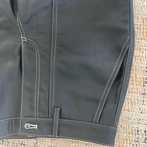 Wilfred faux leather utility pants - Picture 7 of 7